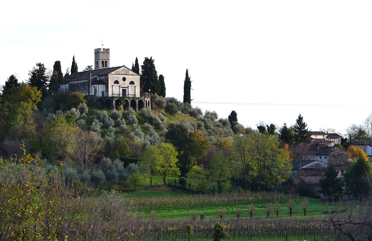 Castello Roganzuolo. La storia del paese che ospiterà i campionati nazionali giovanili di ciclocross