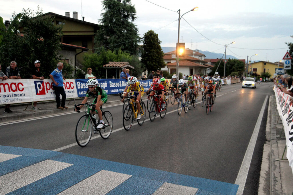 2014 - 07 - 04 - Ciclismo - notturna San Fior (10)