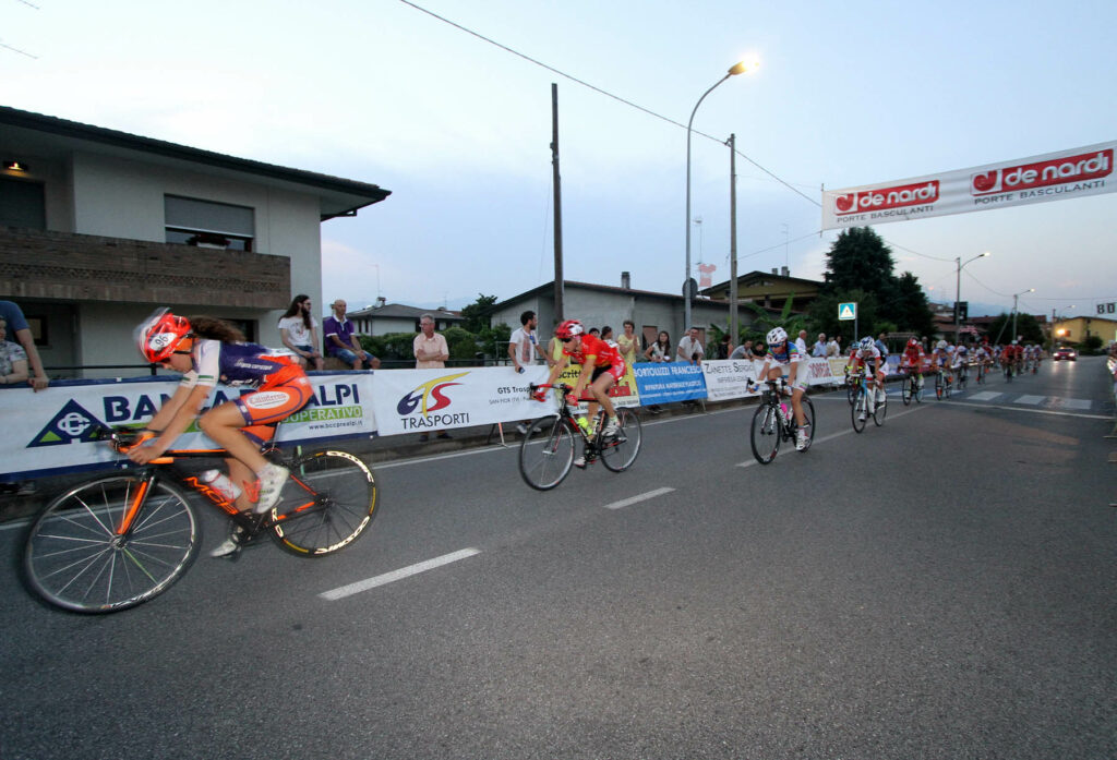 2016-06-24_Ciclismo_San_Fior_notturna_46