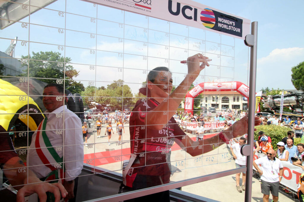 2016-07-02_Ciclismo_Giro_Donne_1tappa_foto_75