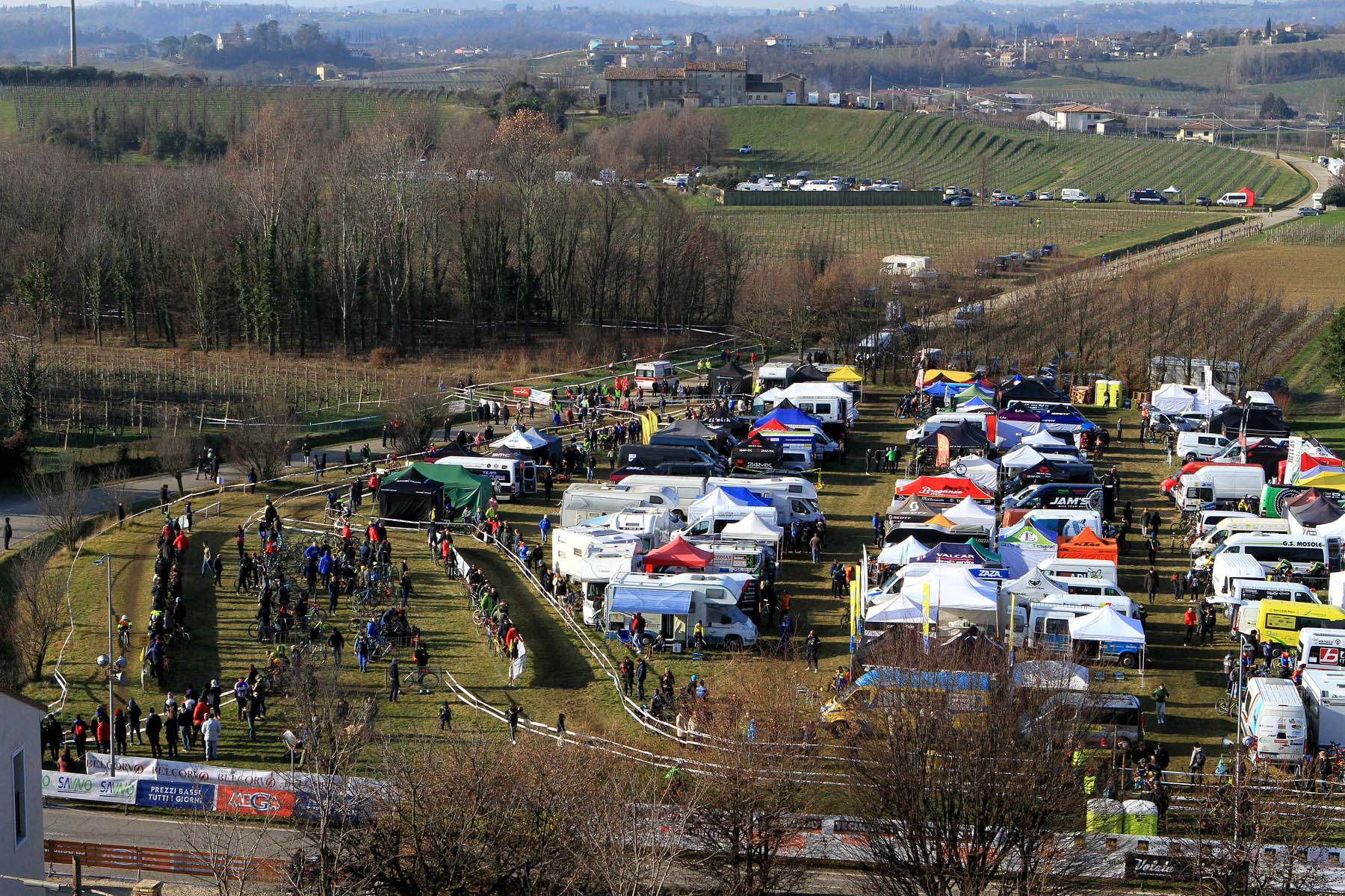 Il 26 dicembre grande festa a Castello Roganzuolo. Dal 2 dicembre attiva la prenotazione parcheggi camper e società come per il Campionato Italiano Giovanile di Ciclocross.