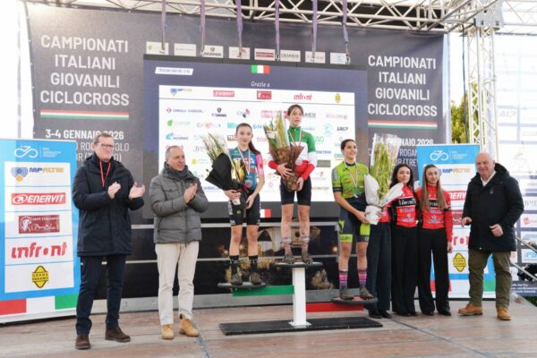 Palco Donne Esordienti secondo anno Palco Donne Esordienti secondo anno